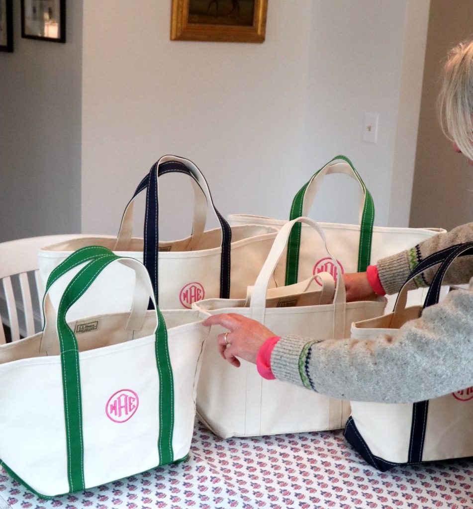How to Monogram a Tote Bag