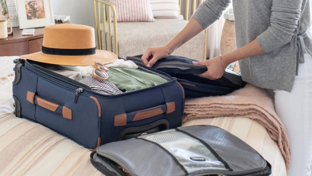 How to Pack Carry on Luggage Efficiently: Expert Tips & Tricks