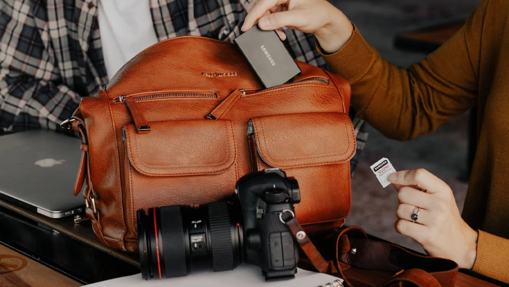 Camera Bag for Woman: Stylish, Functional Backpacks for Every Photographer