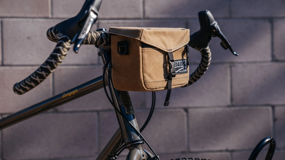 Bike Handlebar Camera Bag: Ultimate Waterproof Storage for Cyclists