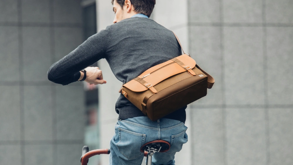 Why Use Messenger Bag: Stylish, Practical, and Must-Have Gear