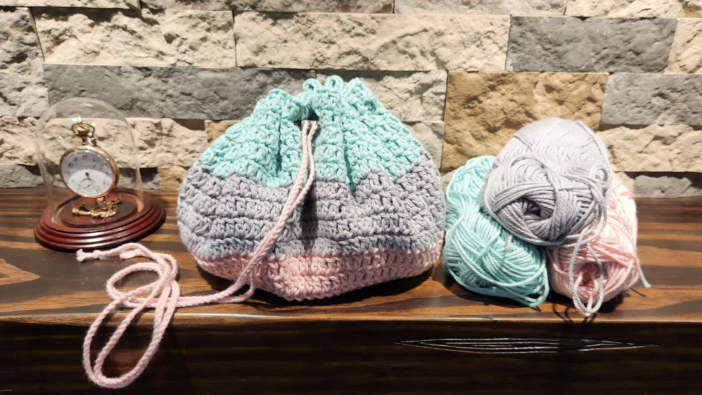 How to Knit a Drawstring Bag: Easy Steps for Stylish Crafting