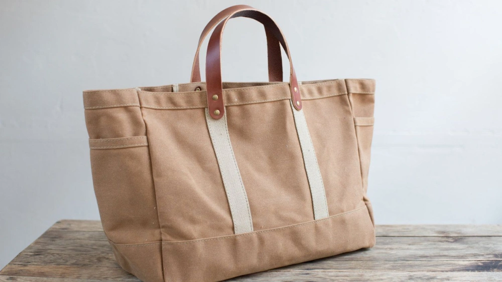 Bolsos Tote Bag: Stylish, Spacious, and Functional for Every Occasion